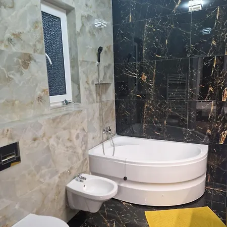 Selis - בית הארחה