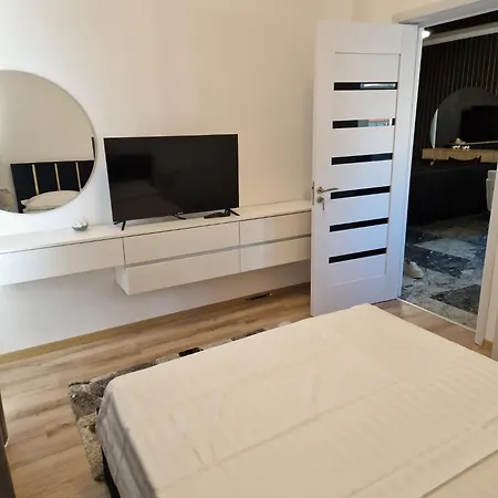 Casa de hóspedes Selis - *