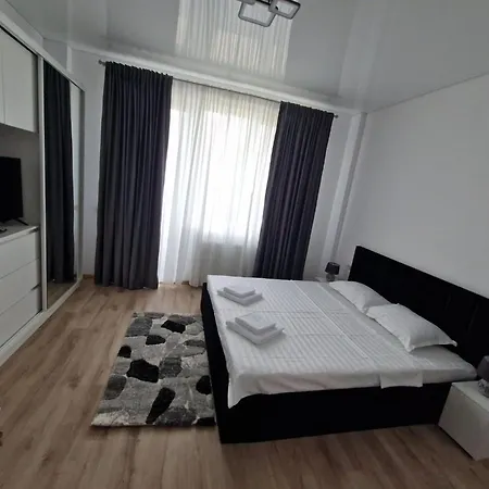 Selis - Casa de hóspedes Năvodari